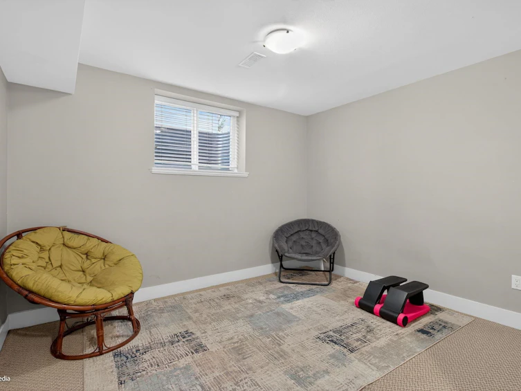 7032 195a Street, Surrey, BC, V4N 5Z2 - 32