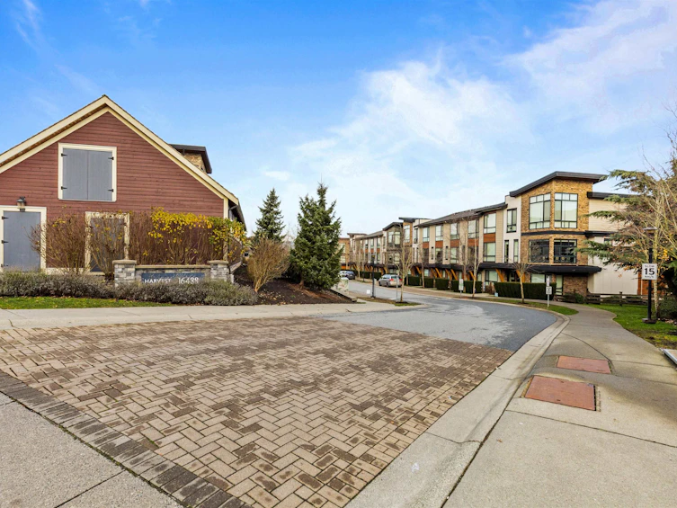 201-16488 64 Avenue, Surrey, BC, V3S 6X6 - 35
