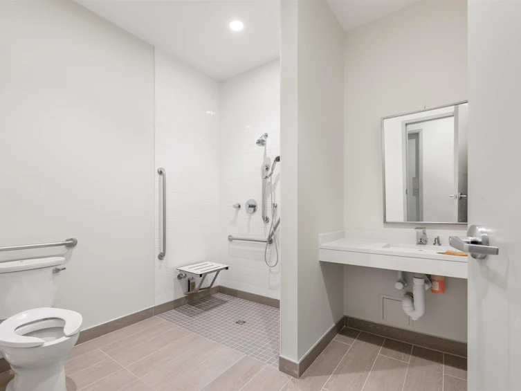 403-1588 Johnston Road, Surrey, BC, V4B 0C5 - 31