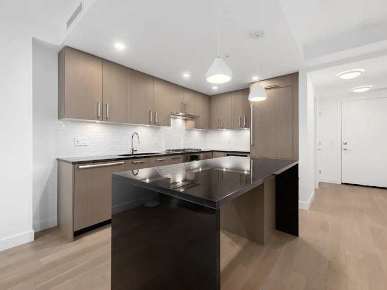 403-1588 Johnston Road, Surrey, BC, V4B 0C5 - 6