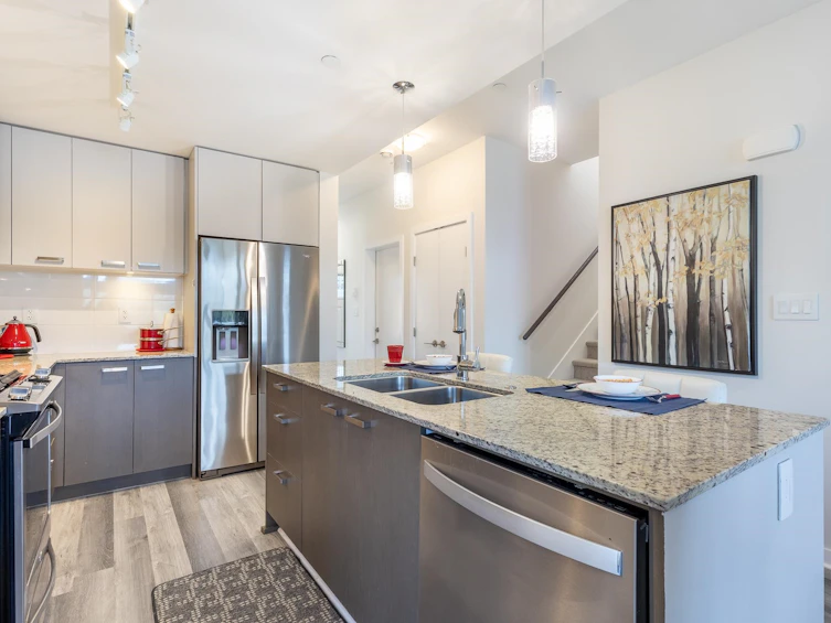 5937 Beachgate Lane, Sechelt, BC, V7Z 0S3 - 14