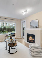 113 4728 Dawson Street