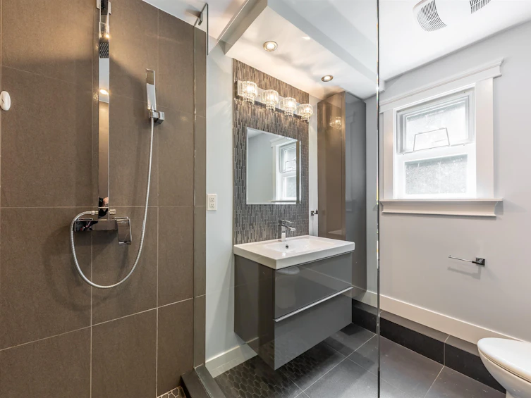 14092 Crescent Road, Surrey, BC, V4P 1L4 - 24