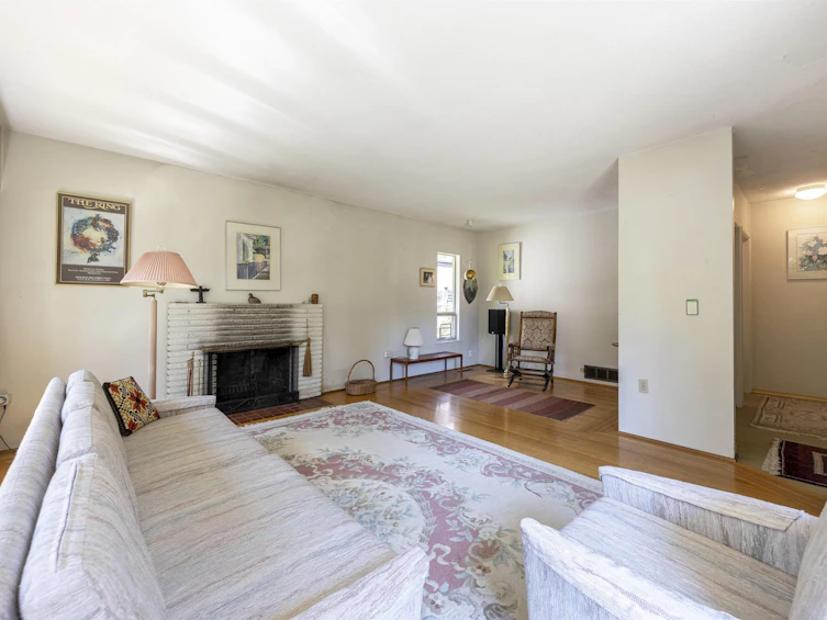 6180 Highbury Street, Vancouver, BC, V6N 1Z3 - 8