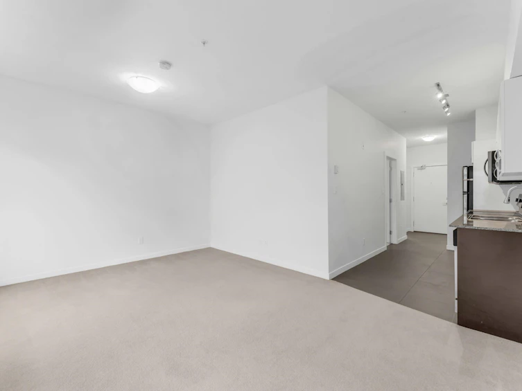 303-13728 108 Avenue, Surrey, BC, V3T 0G2 - 5
