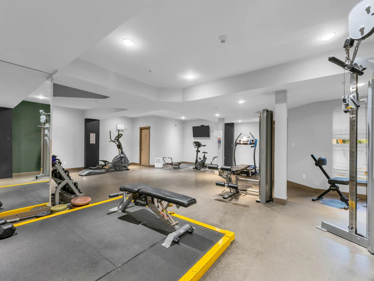 303-13728 108 Avenue, Surrey, BC, V3T 0G2 - 17
