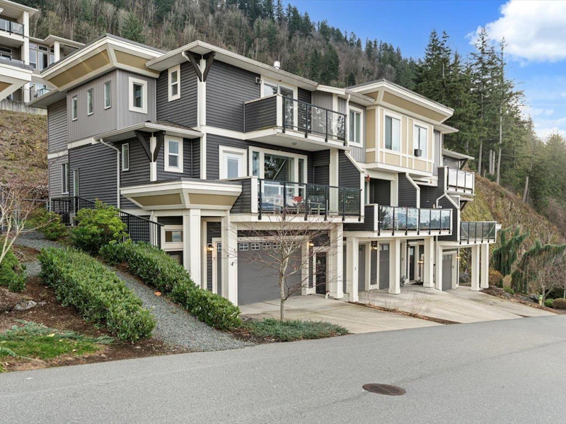 4 - 6026 Lindeman Street, Chilliwack BC