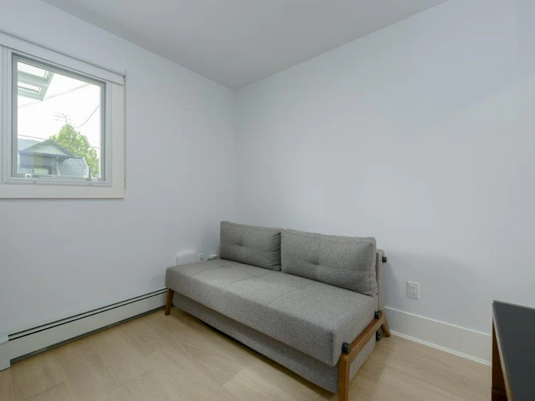5051 Sherbrooke Street, Vancouver, BC, V5W 3M1 - 19