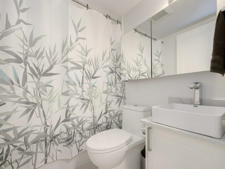 5051 Sherbrooke Street, Vancouver, BC, V5W 3M1 - 32