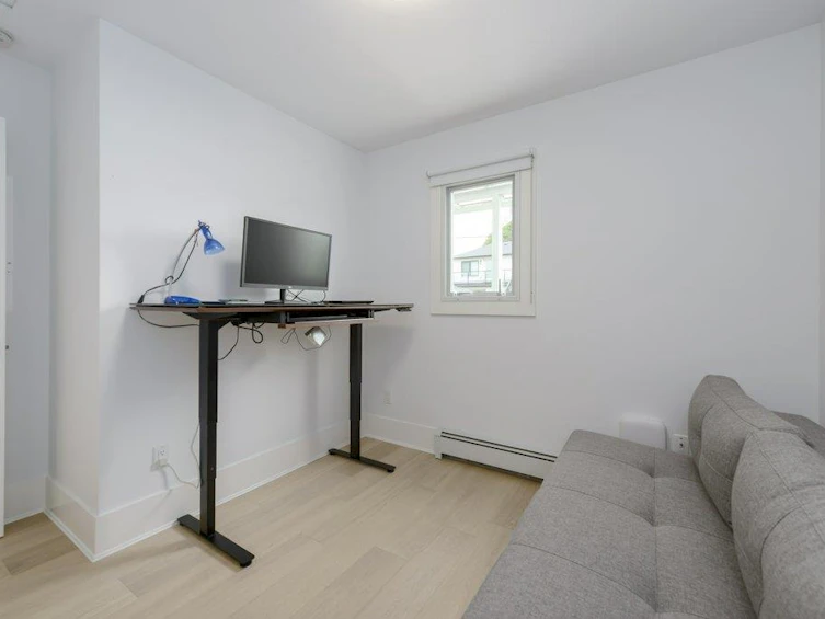 5051 Sherbrooke Street, Vancouver, BC, V5W 3M1 - 20