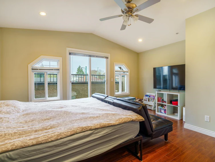 1150 East 41st Avenue, Vancouver, BC, V5W 1R2 - 19