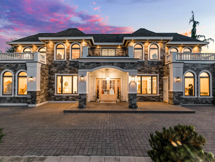 11566 Blundell Road, Richmond, BC, V6Y 1L3 - 2