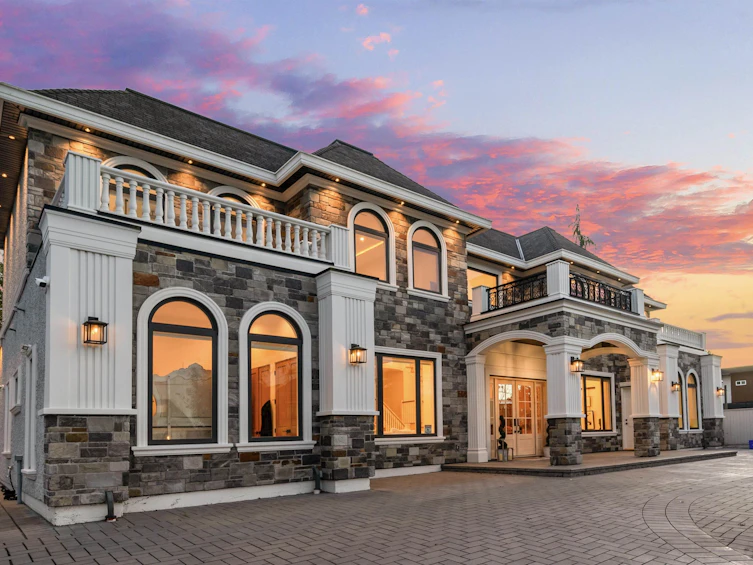 11566 Blundell Road, Richmond, BC, V6Y 1L3 - 3