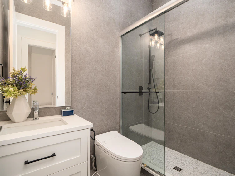 8151 Lundy Road, Richmond, BC, V6Y 2H4 - 36