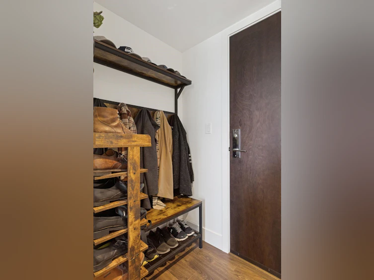 1702-1550 Fern Street, North Vancouver, BC, V7J 0A9 - 23