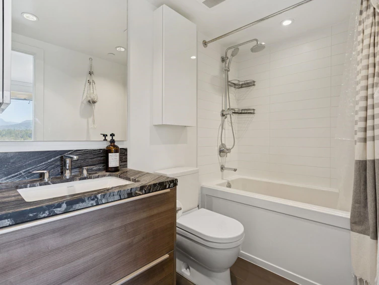 1702-1550 Fern Street, North Vancouver, BC, V7J 0A9 - 17