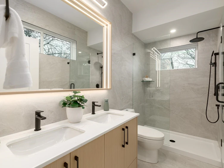 1-3508 E Pender Street, Vancouver, BC, V5K 2E3 - 14