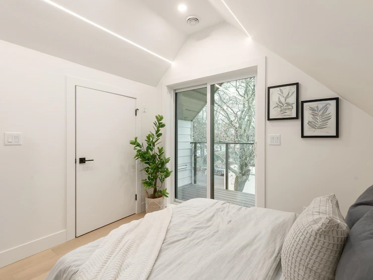1-3508 E Pender Street, Vancouver, BC, V5K 2E3 - 16