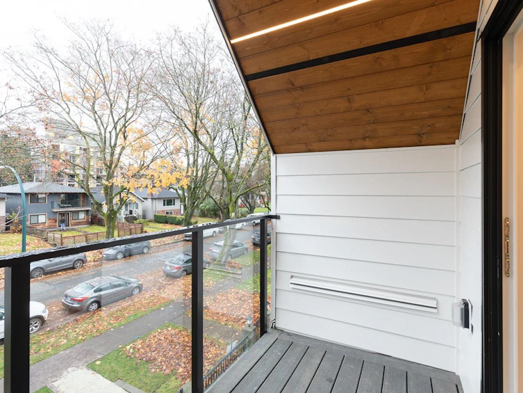 1-3508 E Pender Street, Vancouver, BC, V5K 2E3 - 18
