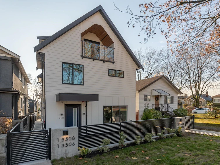 1-3508 E Pender Street, Vancouver, BC, V5K 2E3 - 19