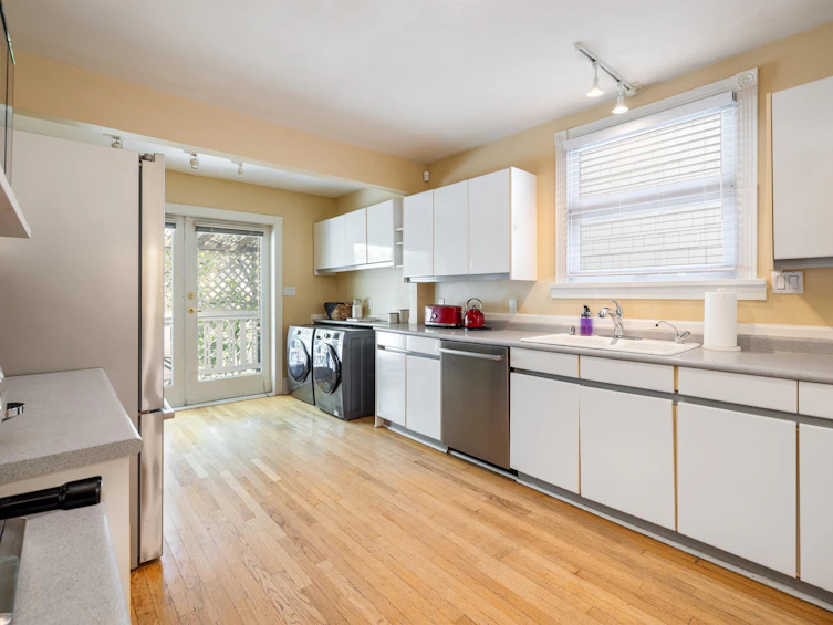 4343 11th Avenue, Vancouver, BC, V6R 2L9 - 7
