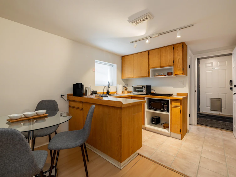 4343 11th Avenue, Vancouver, BC, V6R 2L9 - 35