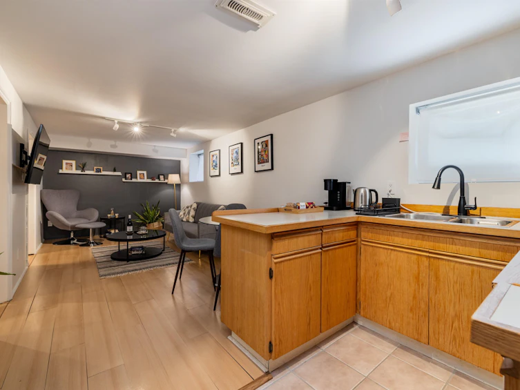4343 11th Avenue, Vancouver, BC, V6R 2L9 - 30