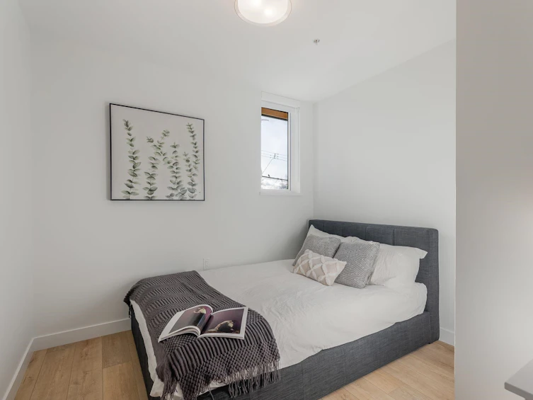 303-4933 Clarendon Street, Vancouver, BC, V5R 0J6 - 10