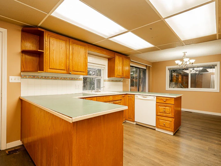 14720 60 Avenue, Surrey, BC, V3S 1R7 - 8