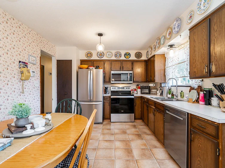 11708 Fraserview Street, Maple Ridge, BC, V2X 8A8 - 12