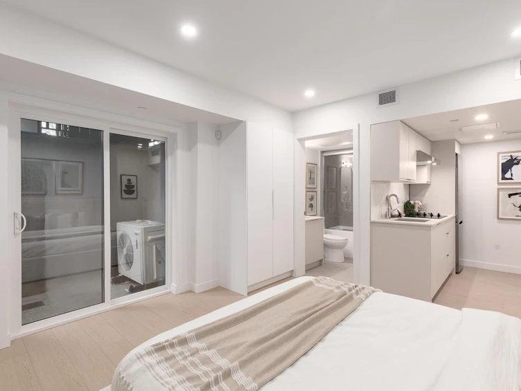 102-2329 E 34th Avenue, Vancouver, BC, V5R 2S6 - 13