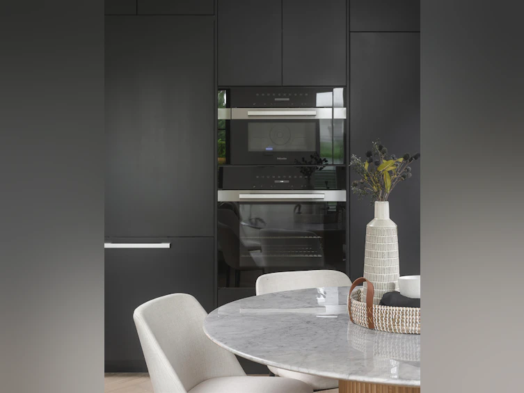 1-240 E 37th Avenue, Vancouver, BC, V5W 1E6 - 9