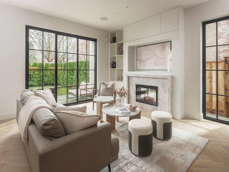 1-240 E 37th Avenue, Vancouver, BC, V5W 1E6 - 2