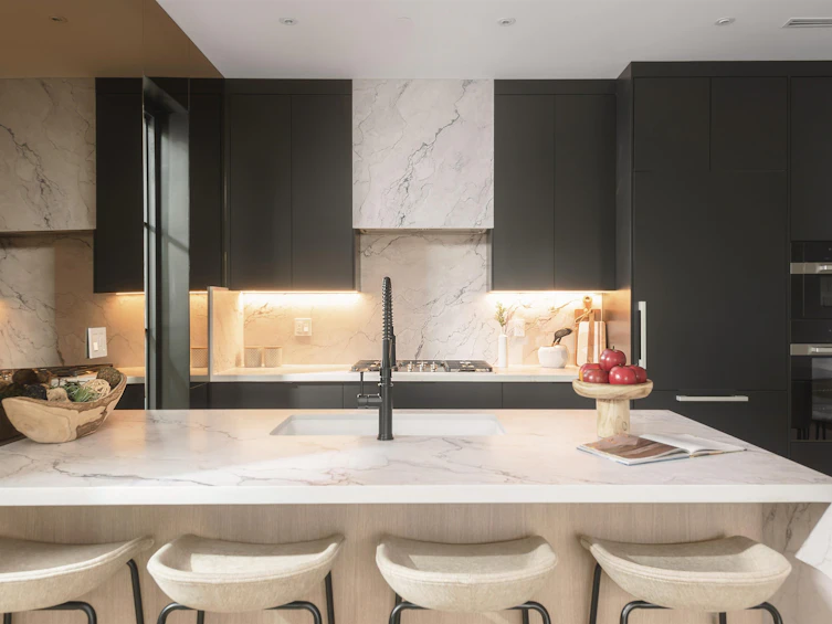1-240 E 37th Avenue, Vancouver, BC, V5W 1E6 - 6