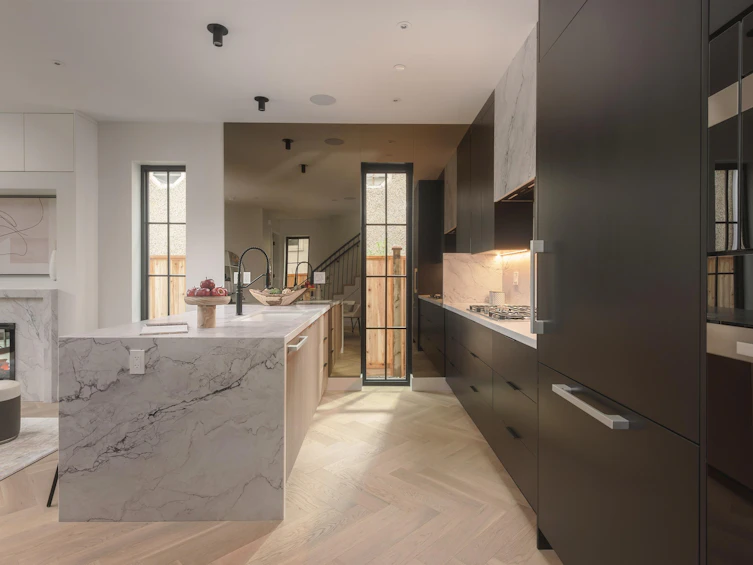 1-240 E 37th Avenue, Vancouver, BC, V5W 1E6 - 7