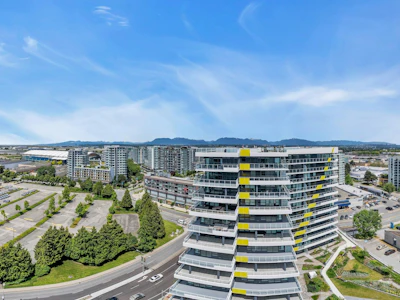 1807-5788 Gilbert Road - 2