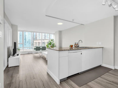 1805-788 Hamilton Street - 4