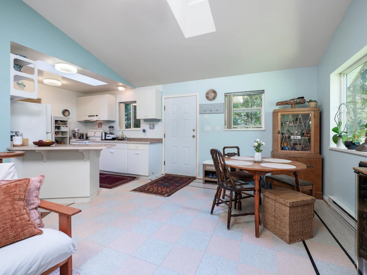 7027 Skana Crescent, Sechelt, BC, V7Z 0C8 - 10