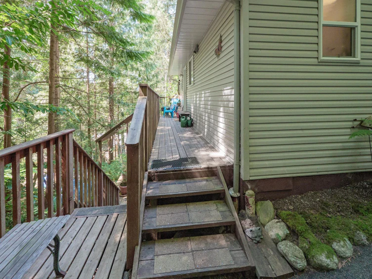 7027 Skana Crescent, Sechelt, BC, V7Z 0C8 - 24