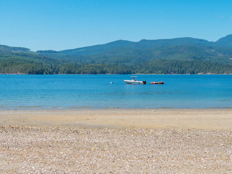 7027 Skana Crescent, Sechelt, BC, V7Z 0C8 - 32