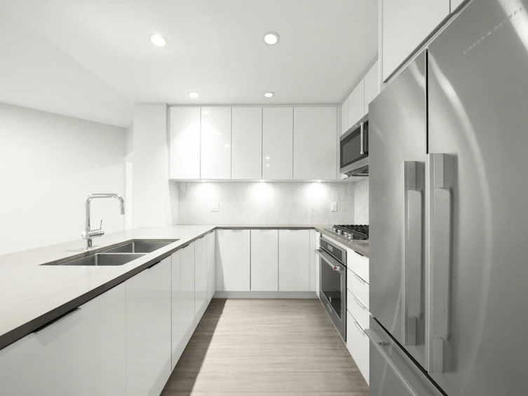 301-2632 Library Lane, North Vancouver, BC, V7J 0B8 - 2