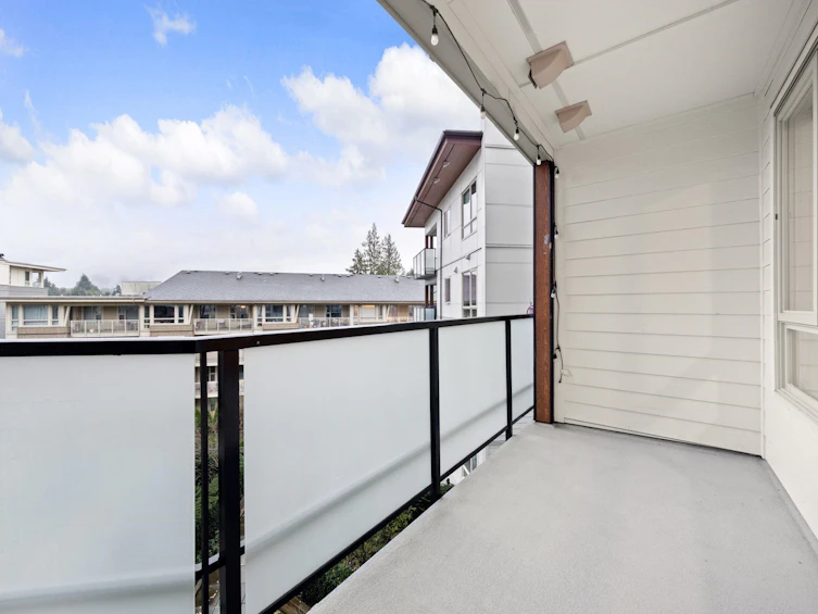 301-2632 Library Lane, North Vancouver, BC, V7J 0B8 - 10