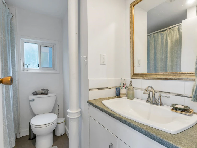 1836 E 1st Avenue, Vancouver, BC, V5N 1B1 - 22