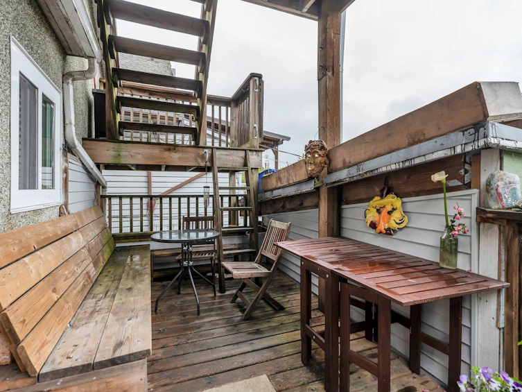 1836 E 1st Avenue, Vancouver, BC, V5N 1B1 - 32