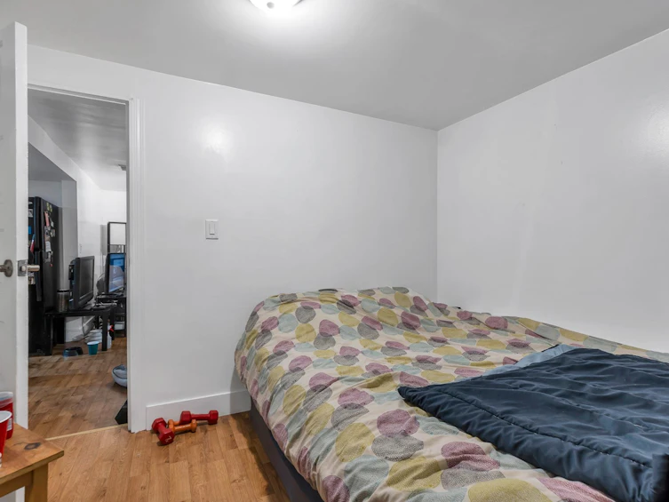 1836 E 1st Avenue, Vancouver, BC, V5N 1B1 - 18