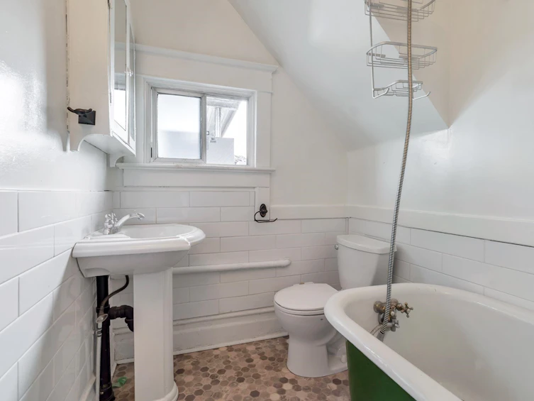1836 E 1st Avenue, Vancouver, BC, V5N 1B1 - 26