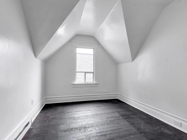 1836 E 1st Avenue, Vancouver, BC, V5N 1B1 - 25