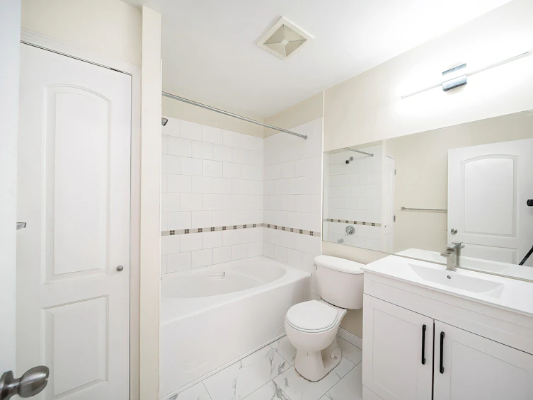 03-7128 17th Avenue, Burnaby, BC, V3N 1K7 - 13