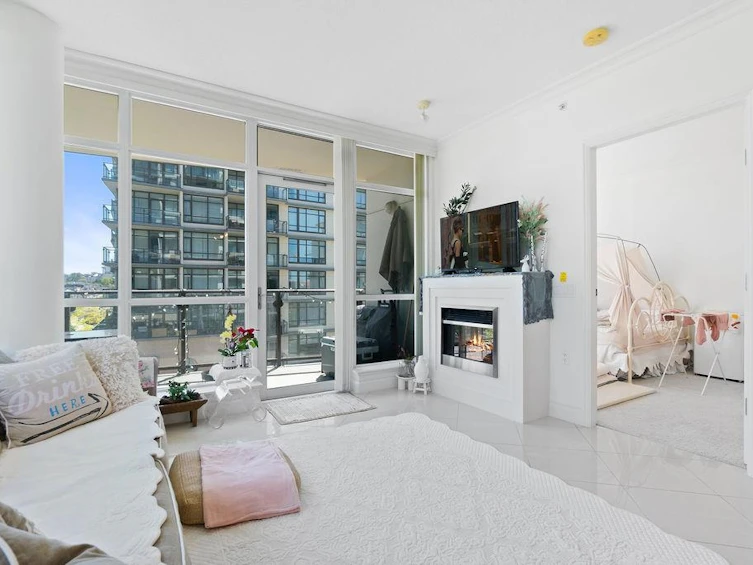 602-162 Victory Ship Way, North Vancouver, BC, V7L 0B4 - 5