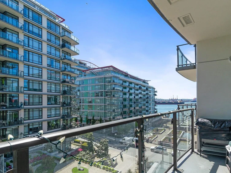 602-162 Victory Ship Way, North Vancouver, BC, V7L 0B4